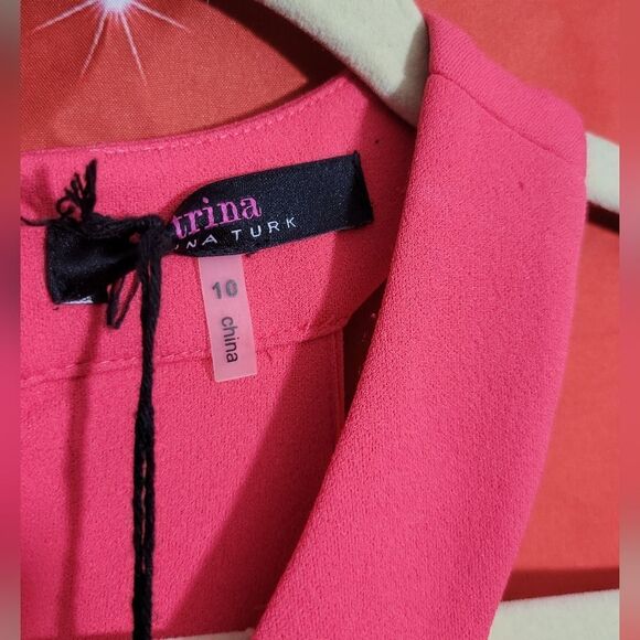 Keyhole Halter Dress  - Picture 13 of 15